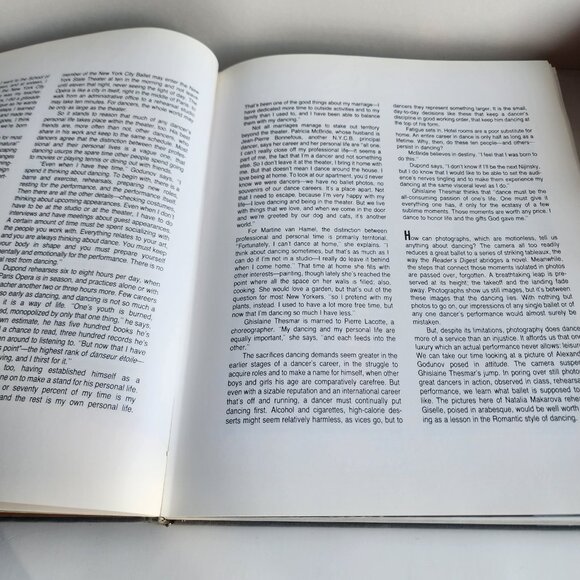 Ten Dancers On Stage, Backstage, at Home, and on the Road HC 1st Ed. 1982 - Picture 10 of 16